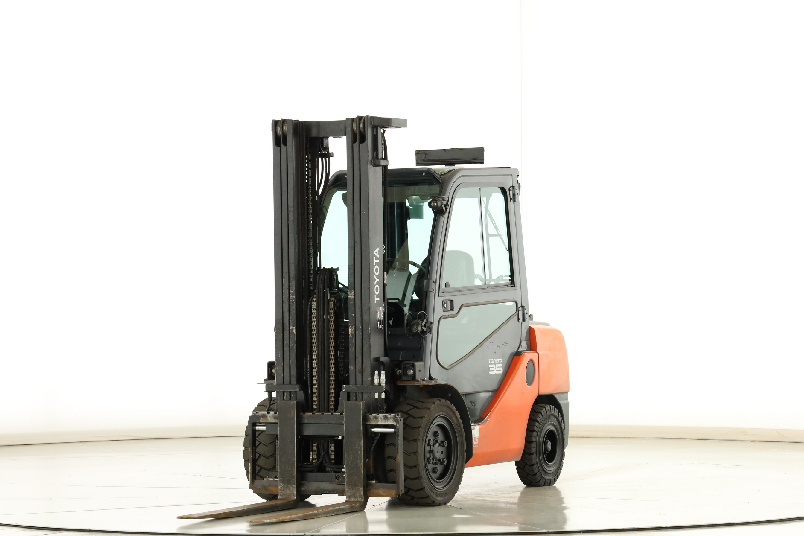 177784 Toyota 02-8-FGJF-35
