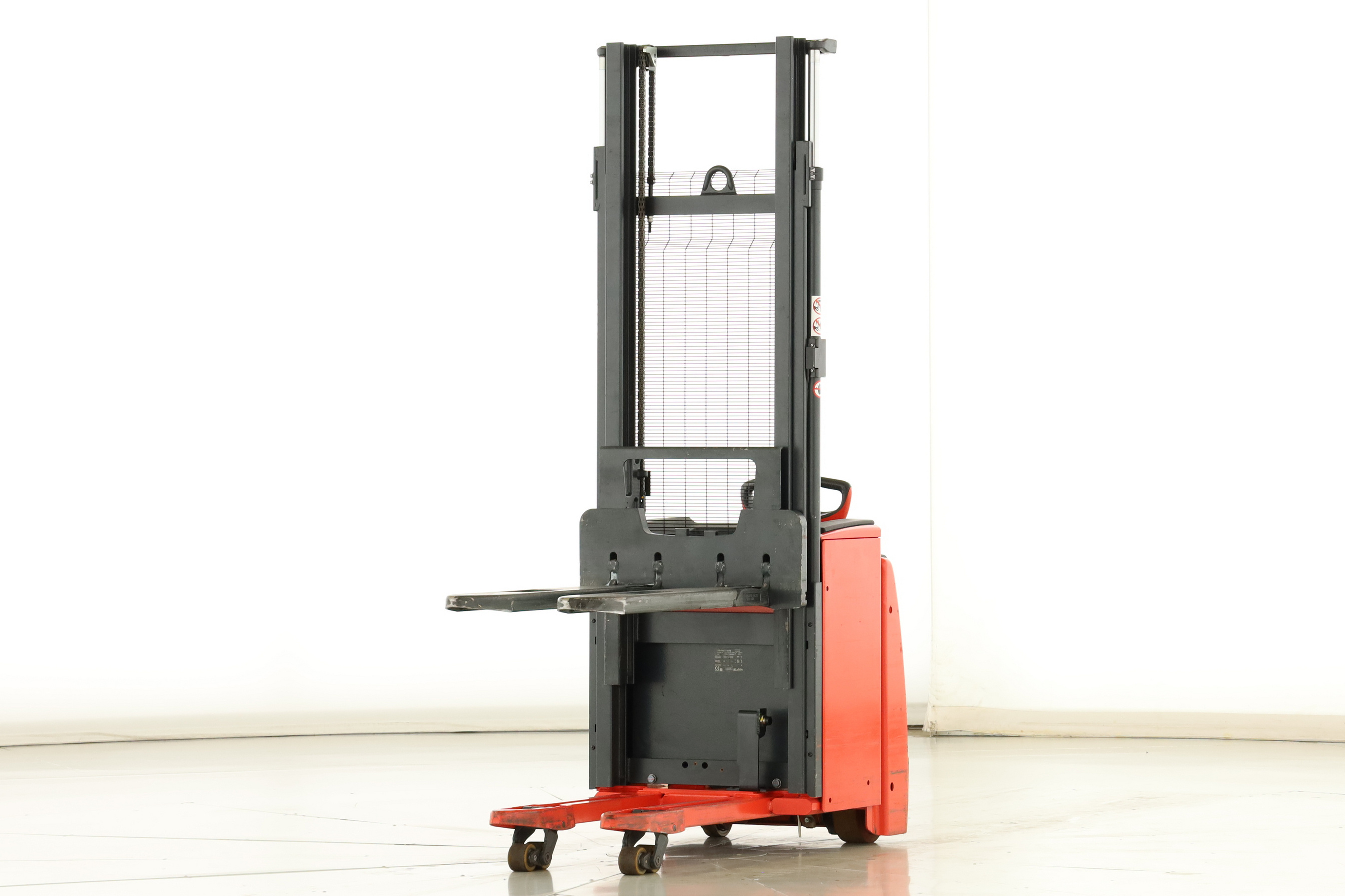 178046 Linde L-16 (1173)