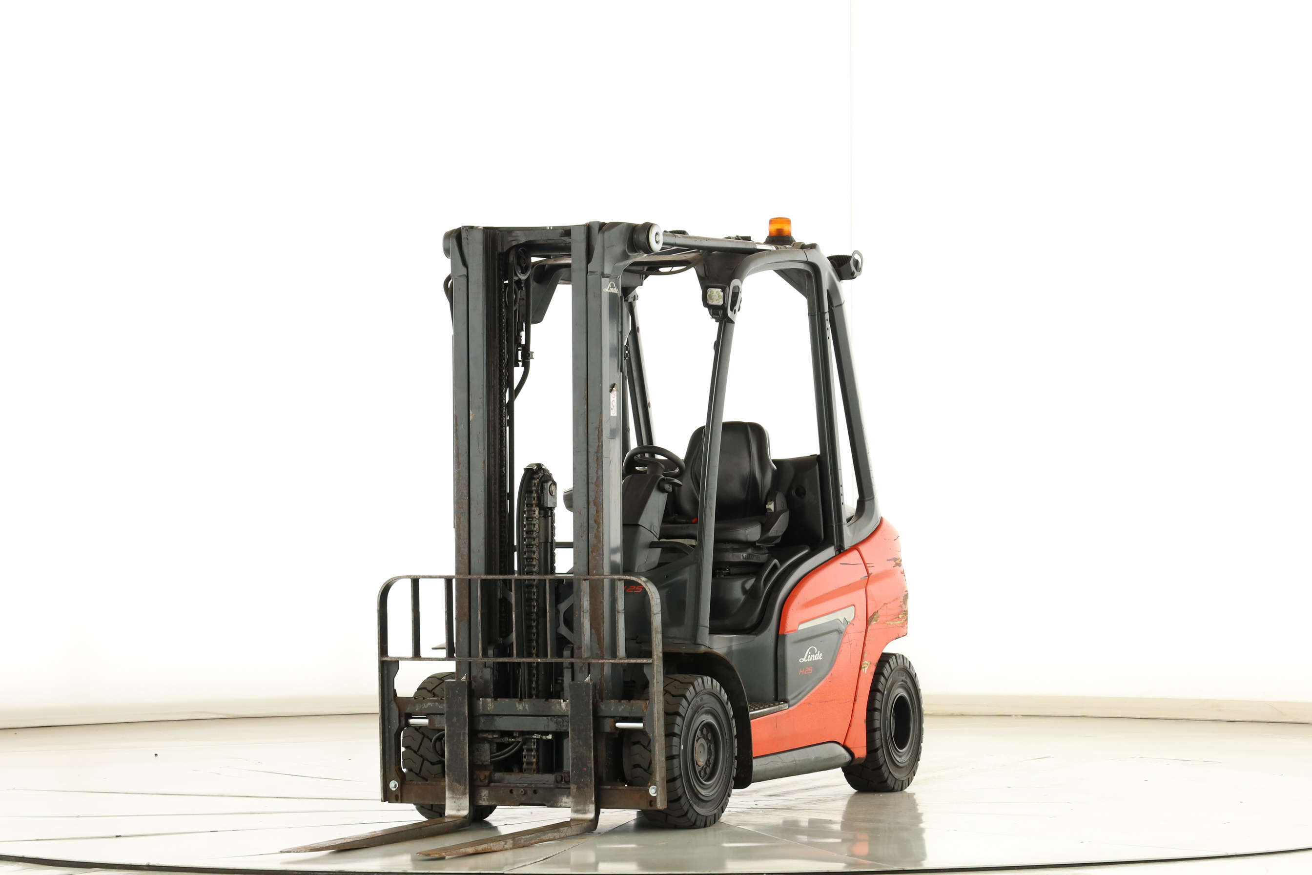 178140 Linde H-25-D-01 (1202)