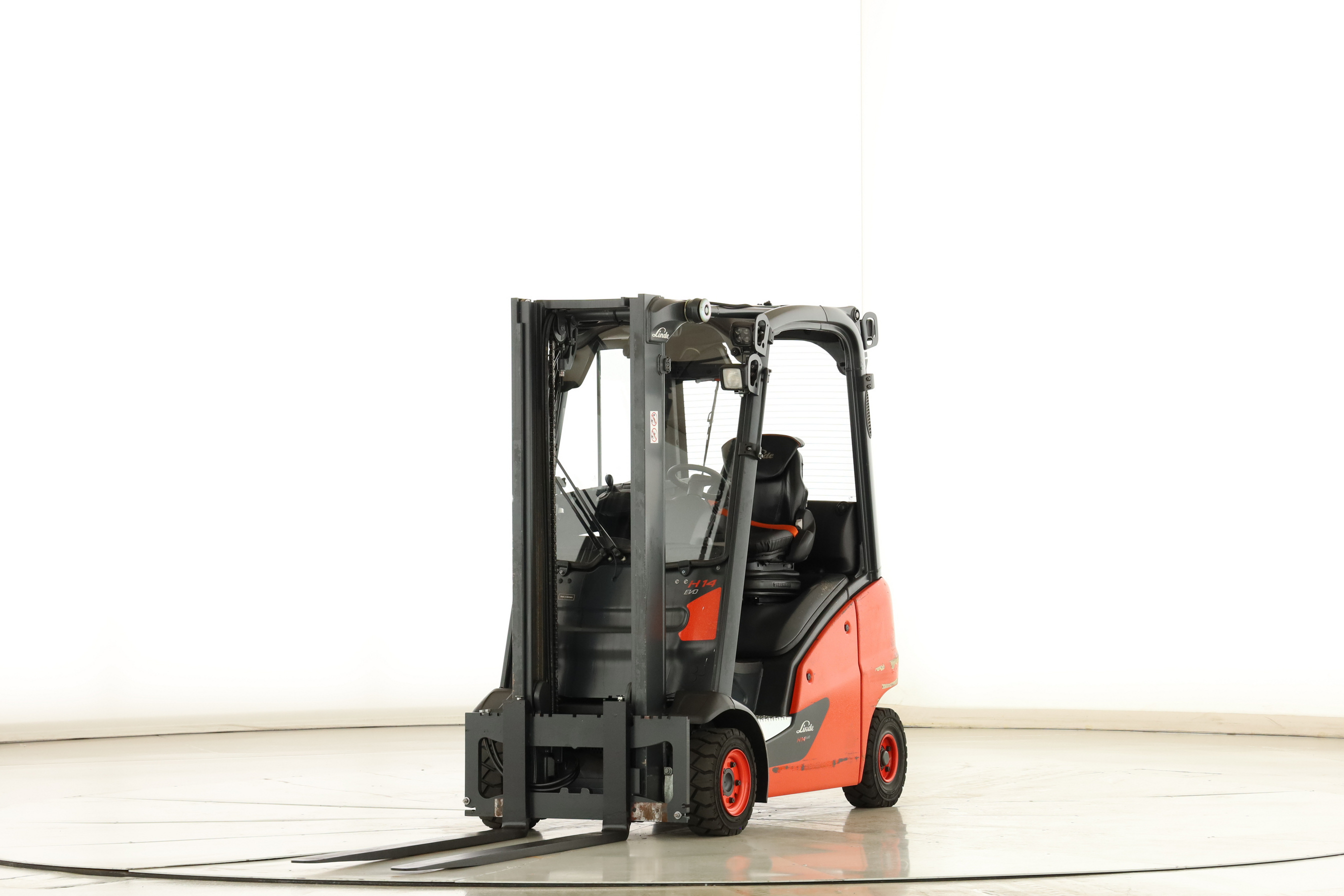 178336 Linde H-14-T-01 (391)