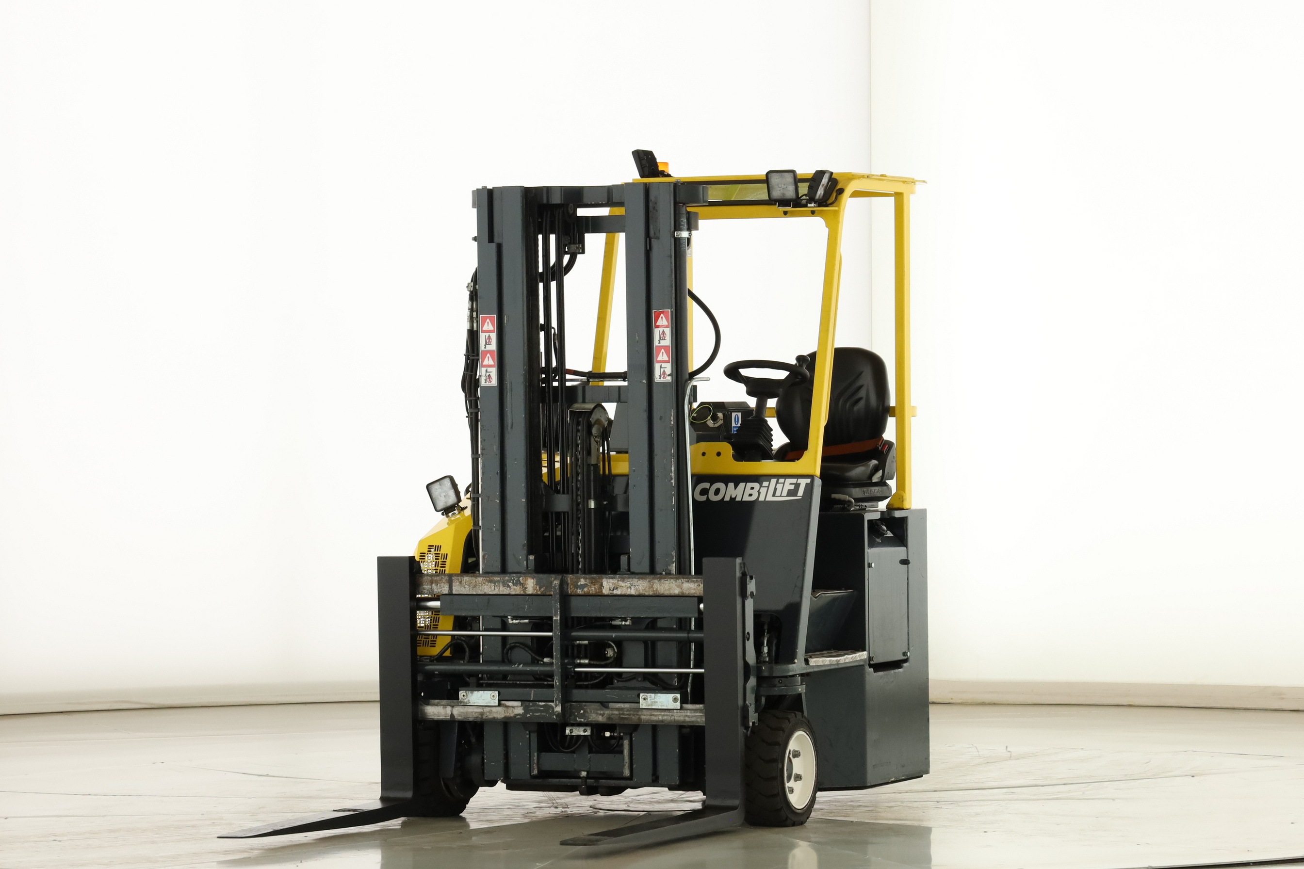 178498 Combilift CB-3000