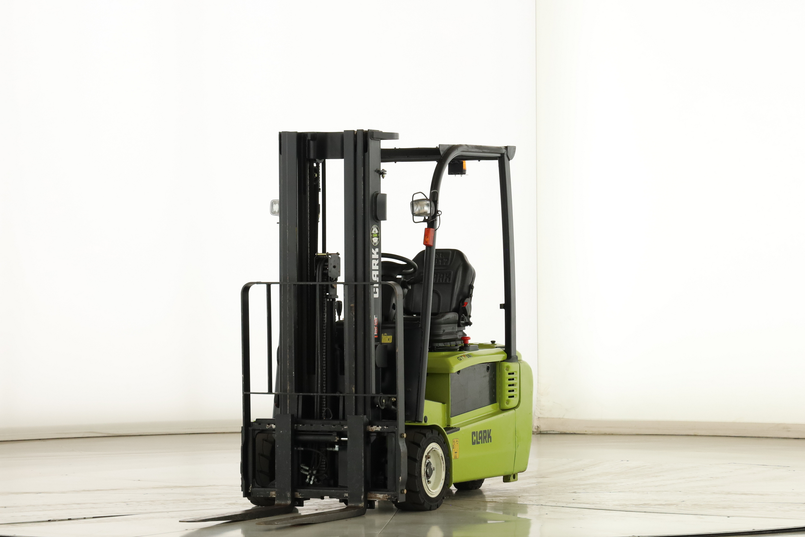 178602 Clark GTX-20-S