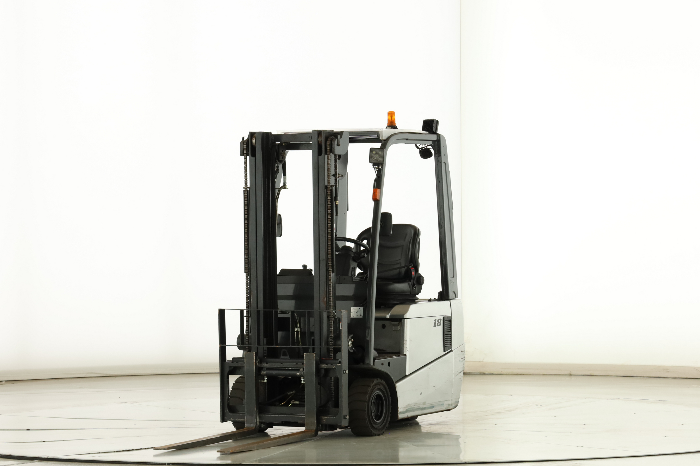 178606 Nissan 1-N-1-L-18-Q