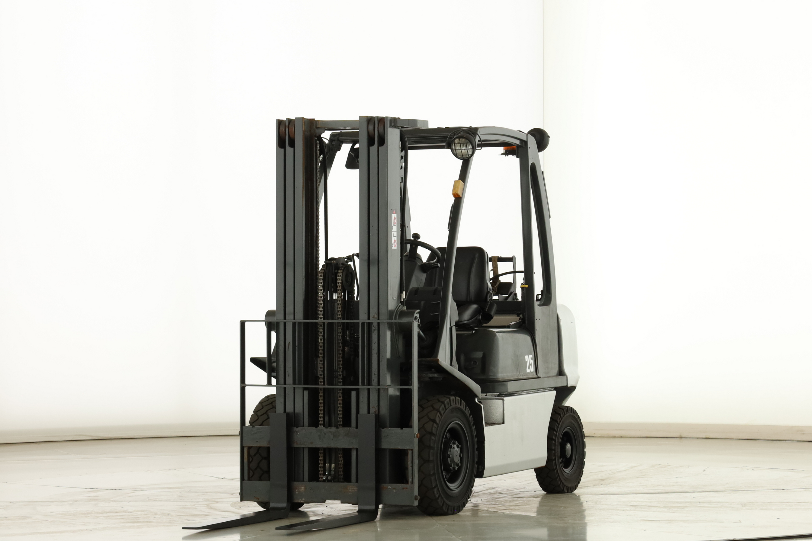 178607 Nissan U-1-D-2-A-25-LQ