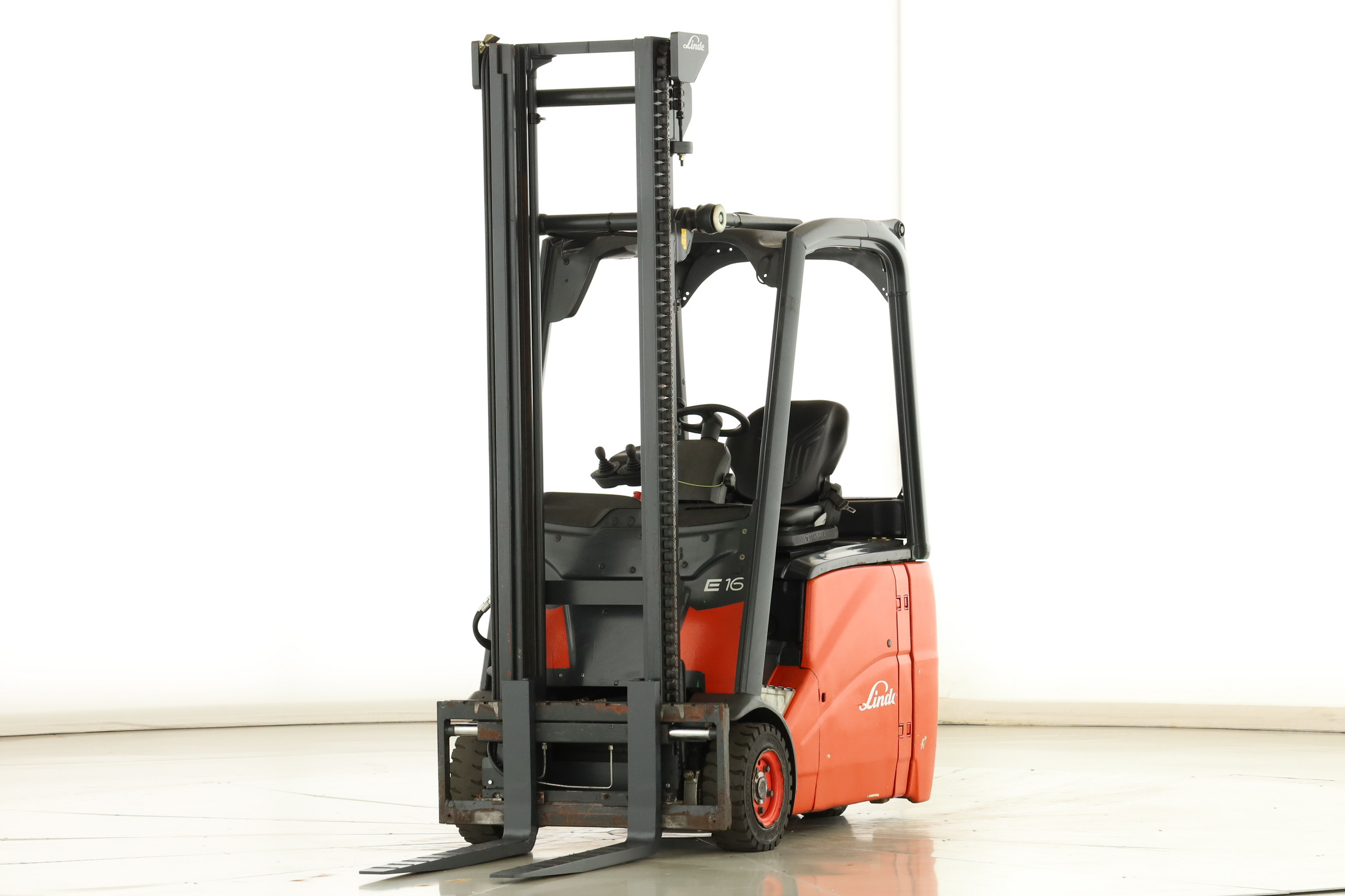 178615 Linde E-16-H-01 (386)