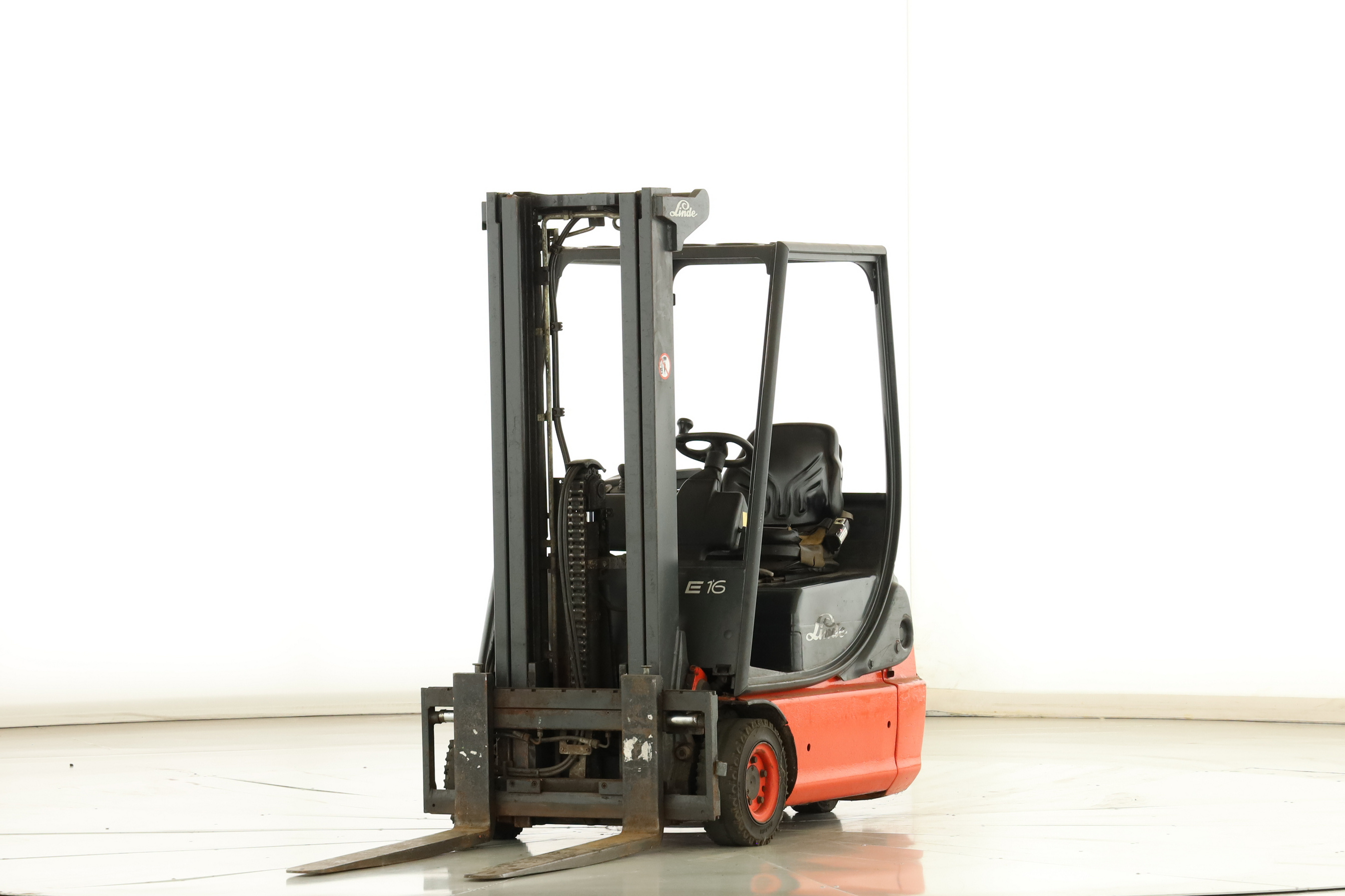 178623 Linde E-16-C-02 (335)