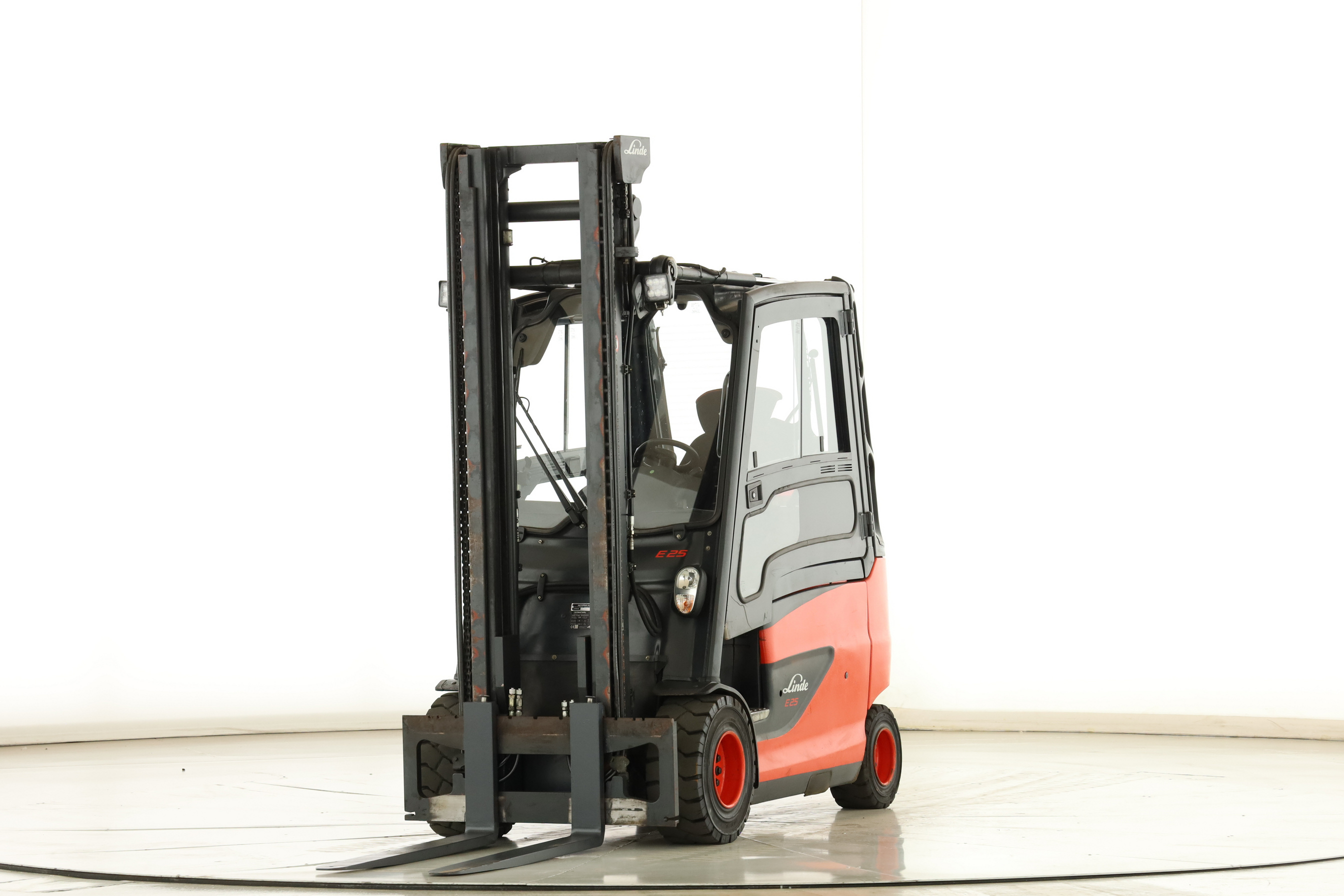 178636 Linde E-25-01-600 (387)