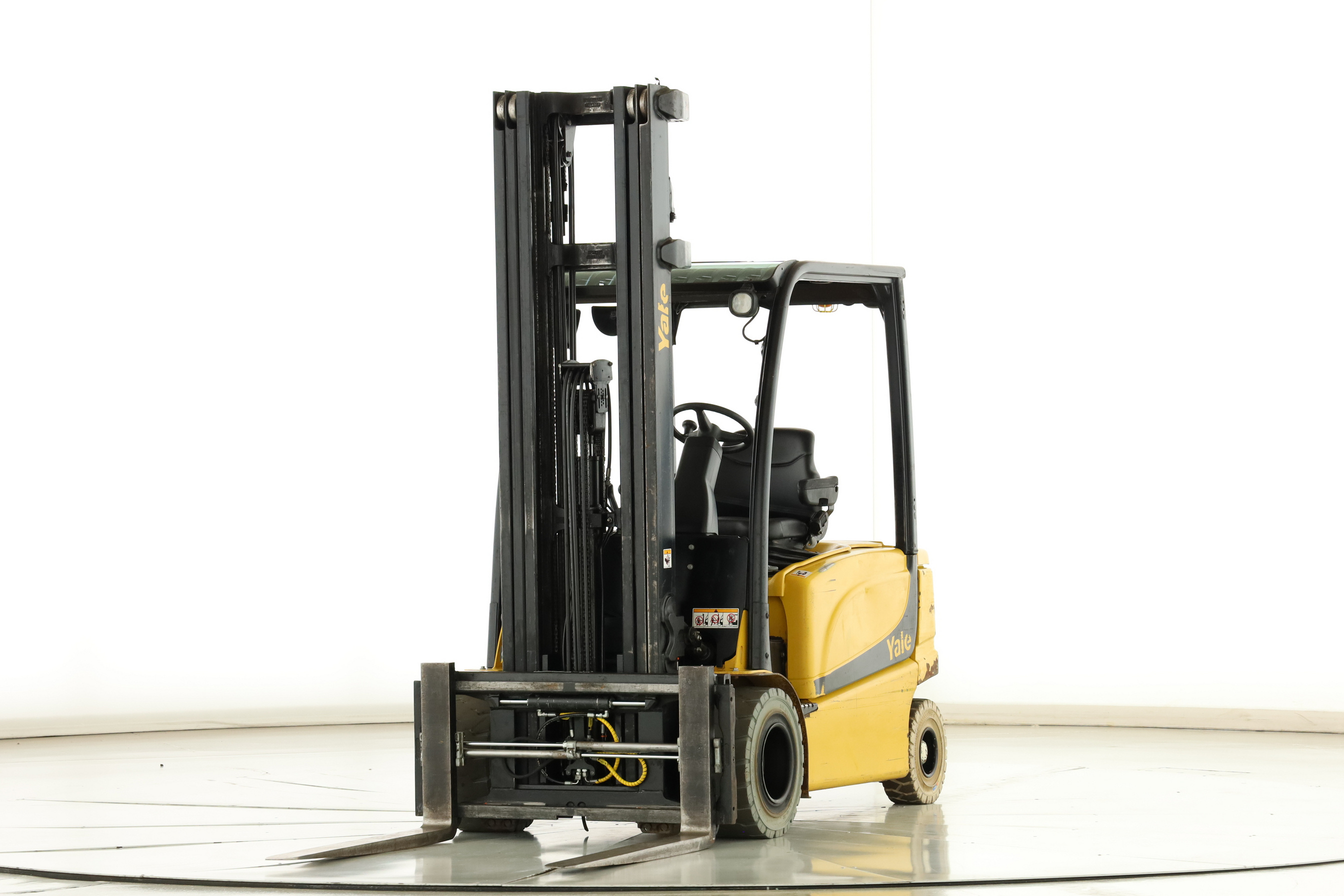 178667 Yale ERP-30-VL-E-2795