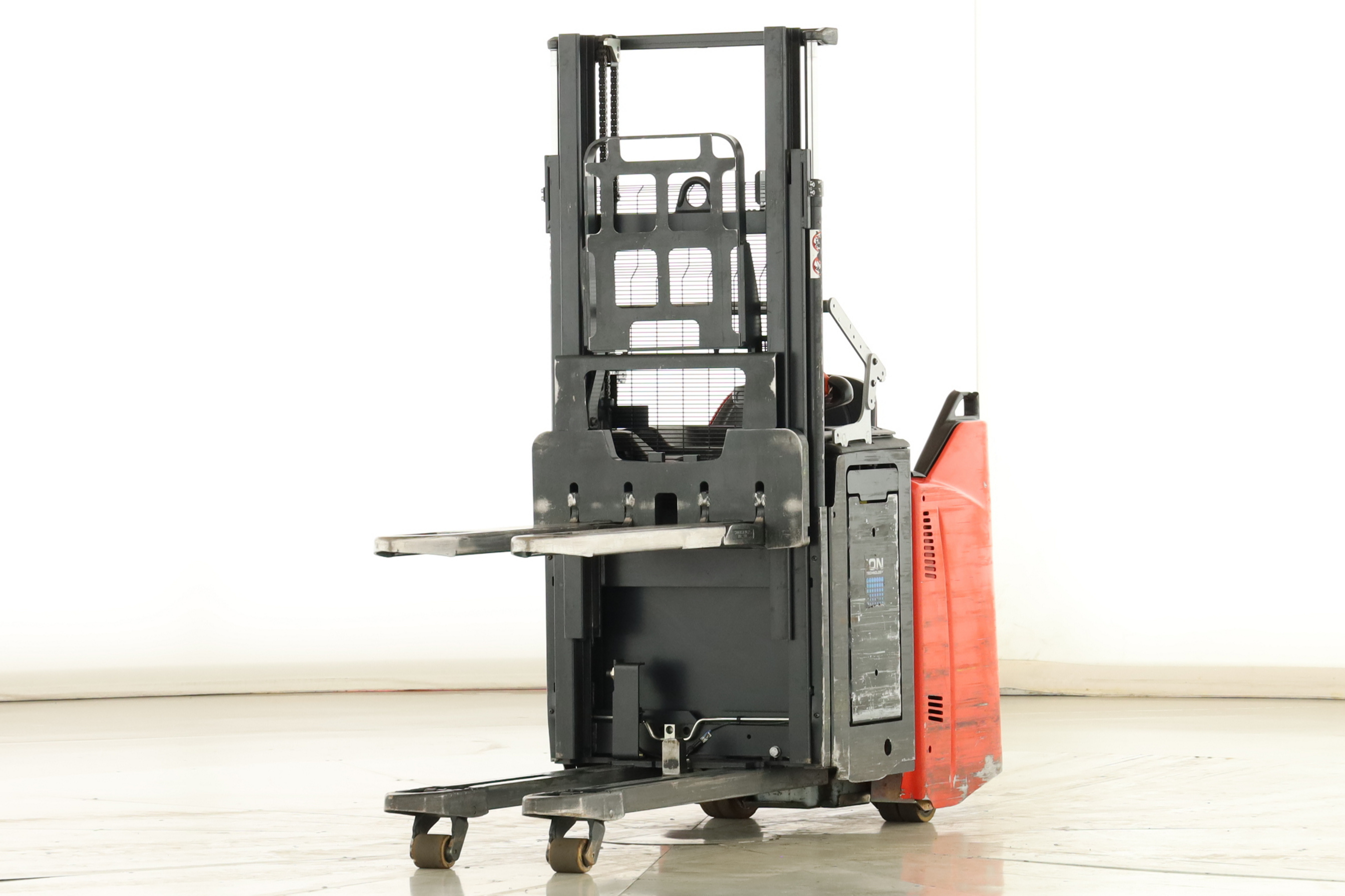 178715 Linde D-12-SP (133)