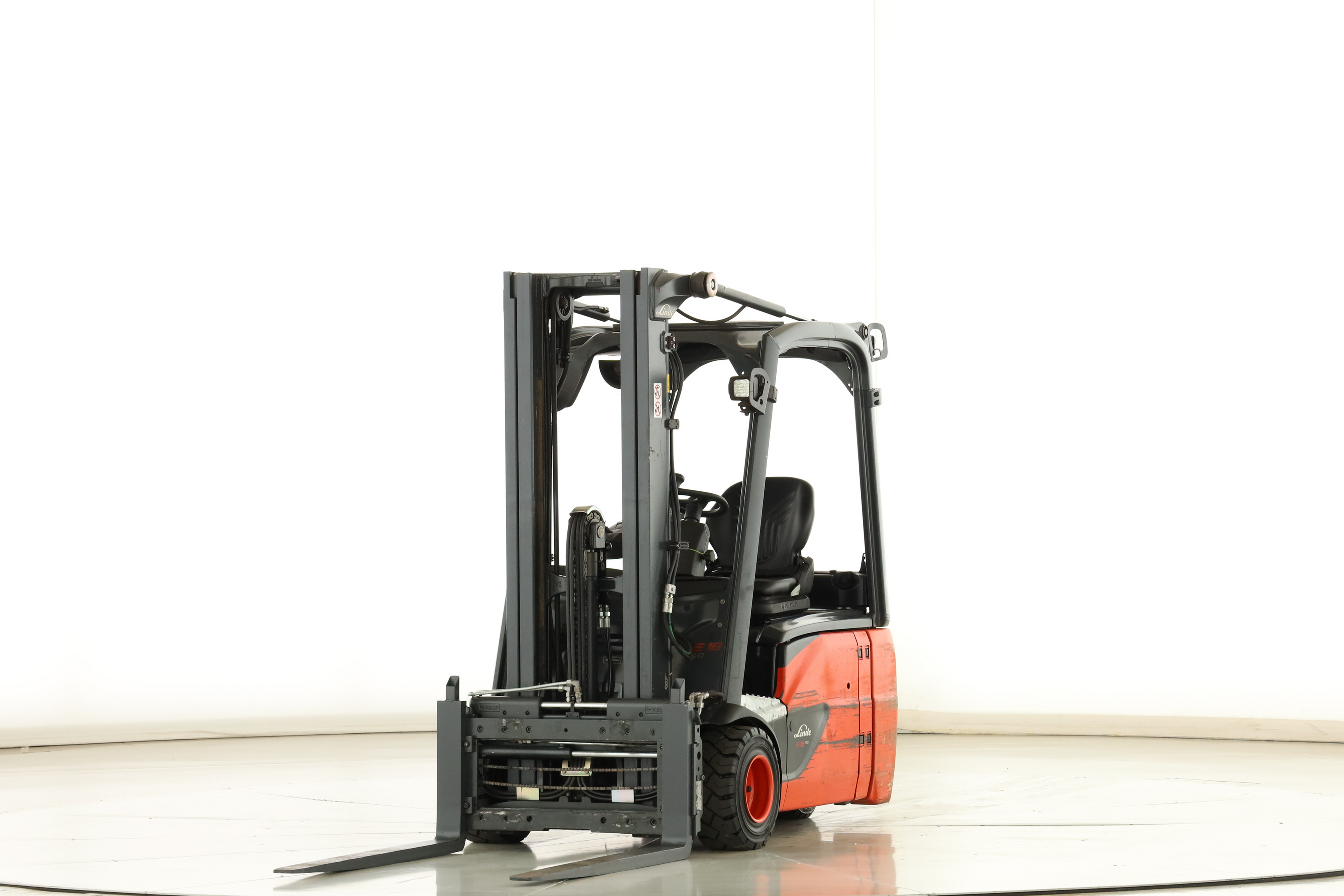 178807 Linde E-18-02 (386)