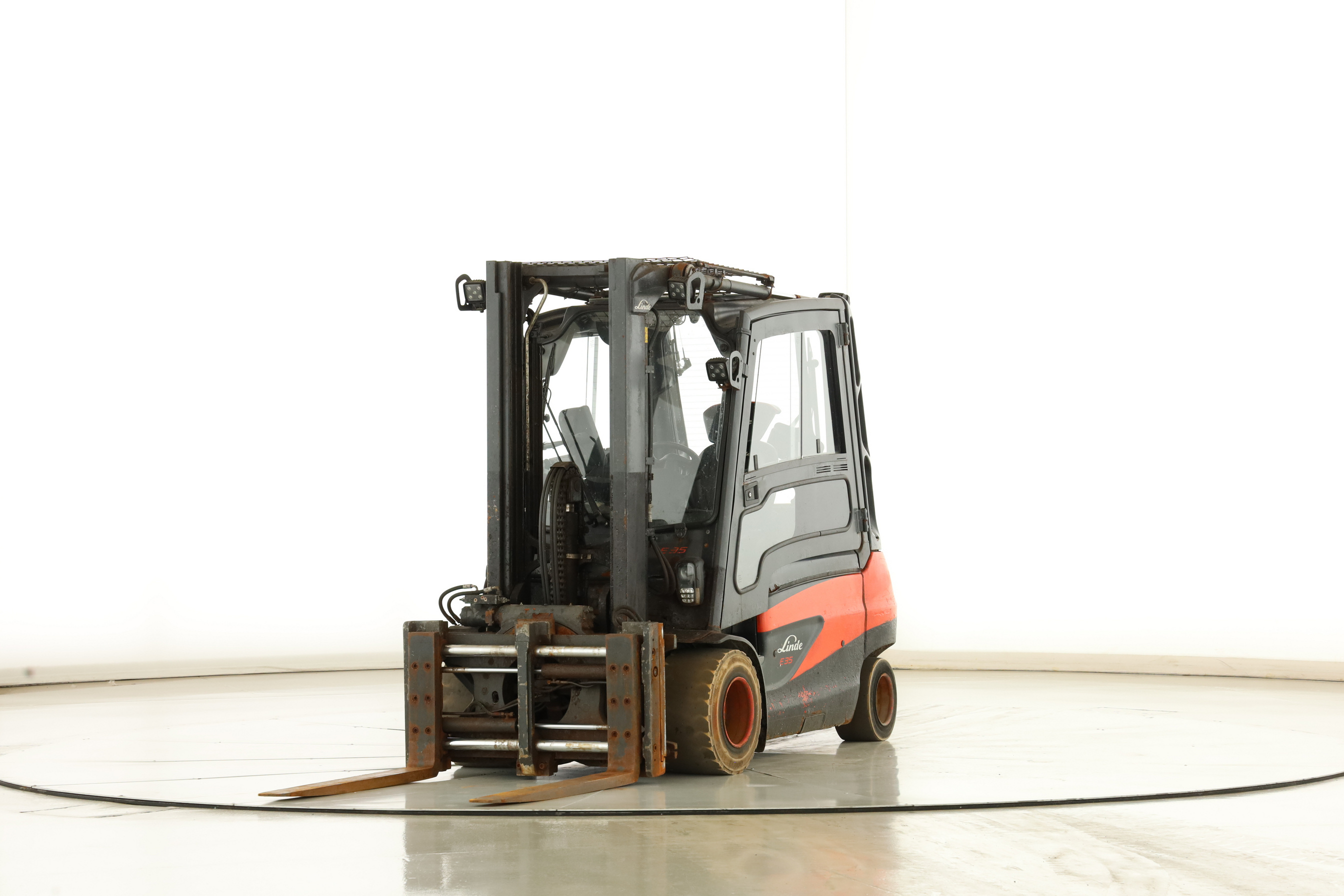 178852 Linde E-35-L-01 (387)