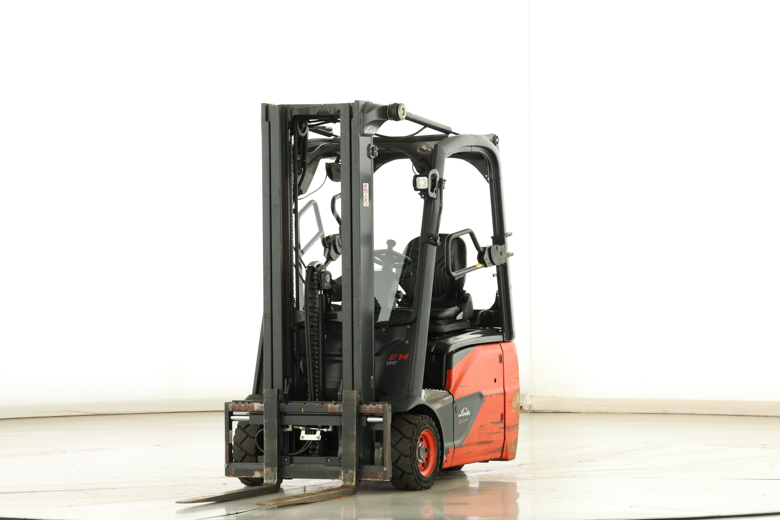 179005 Linde E-14-02 (386)