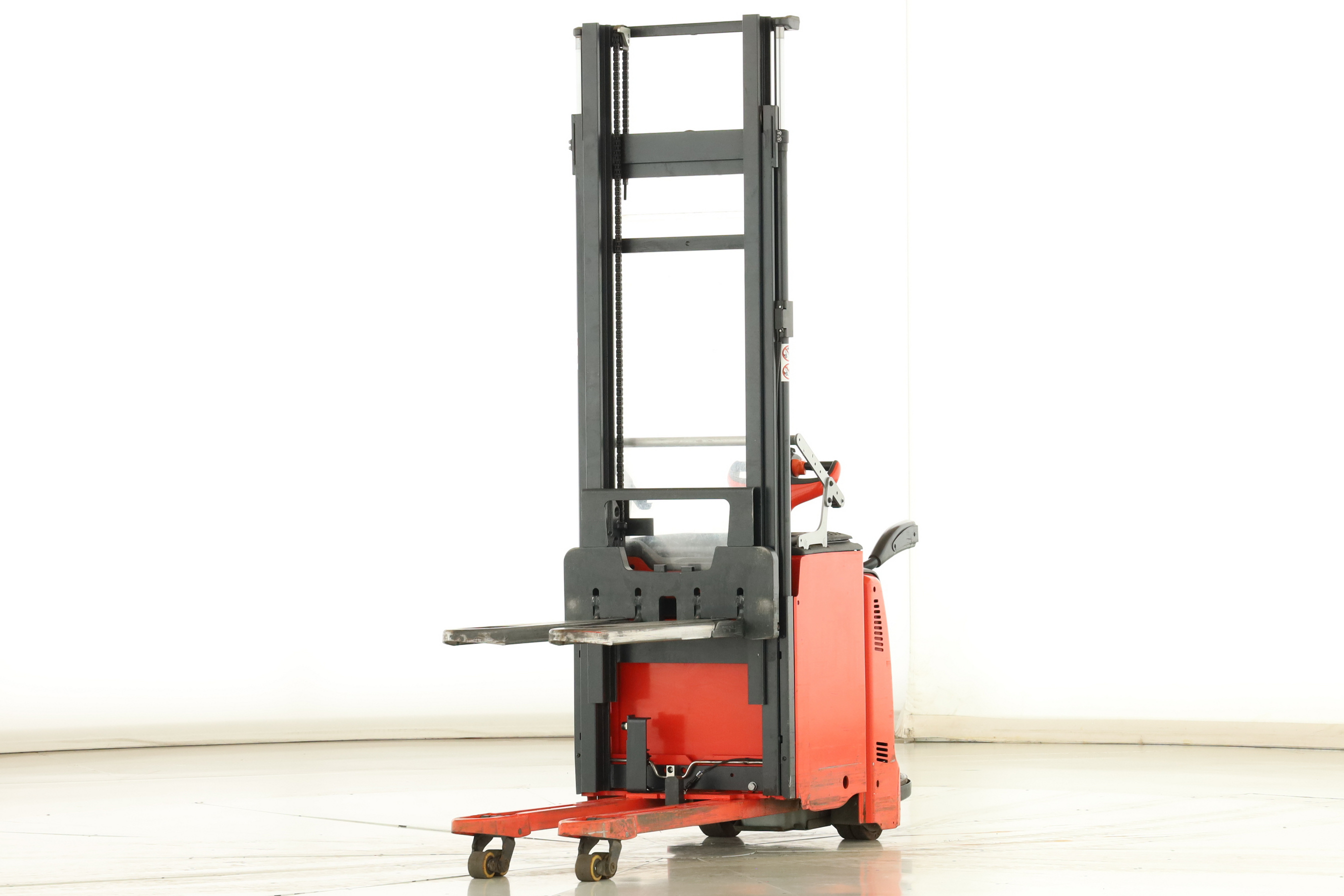 179055 Linde D-12-AP (133)
