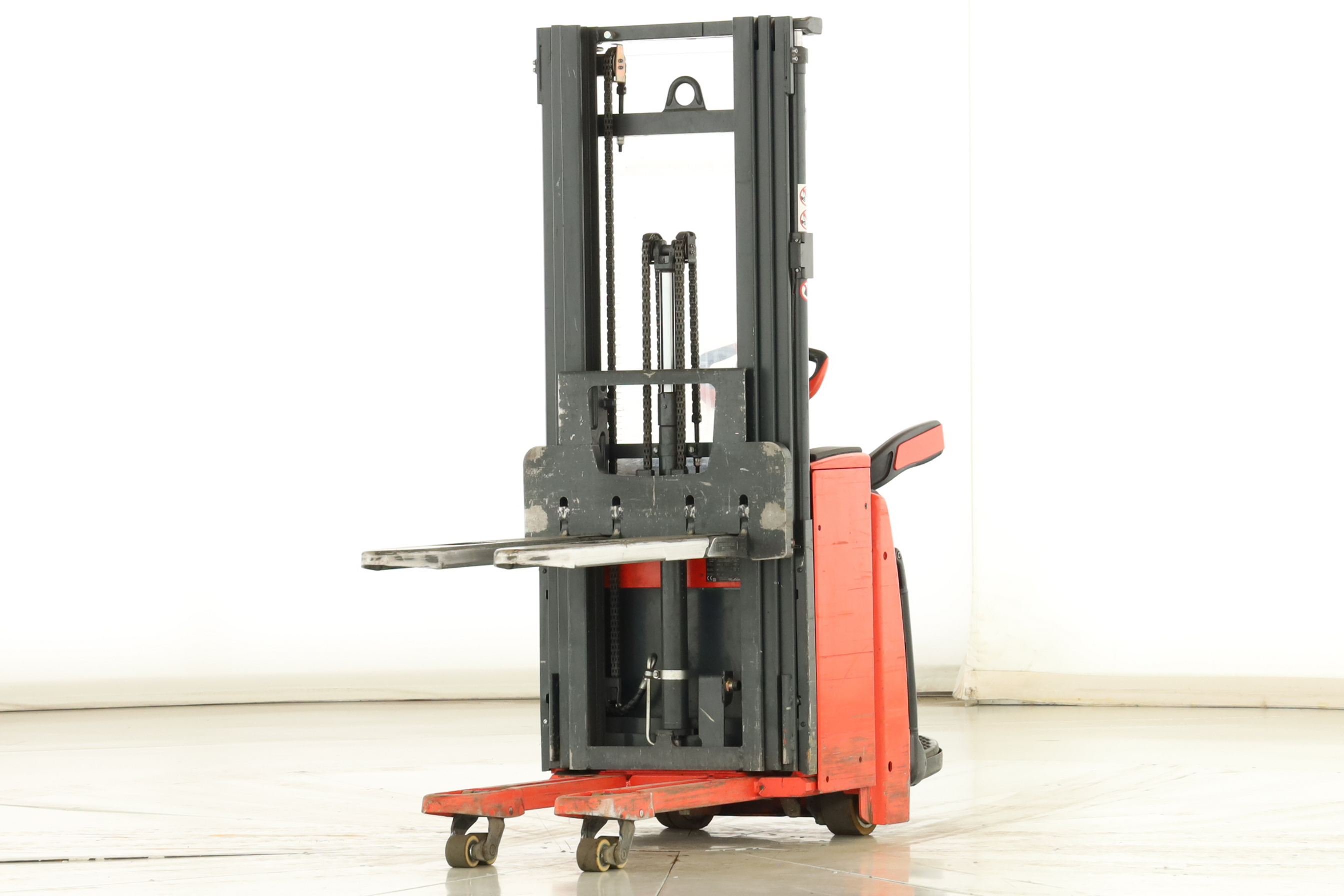 179056 Linde L-16-AP (1173)