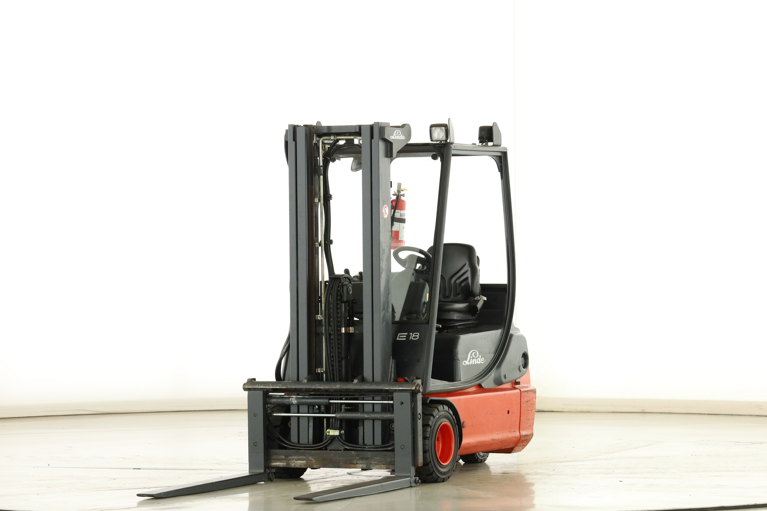 179072 Linde E-18-02 (335)